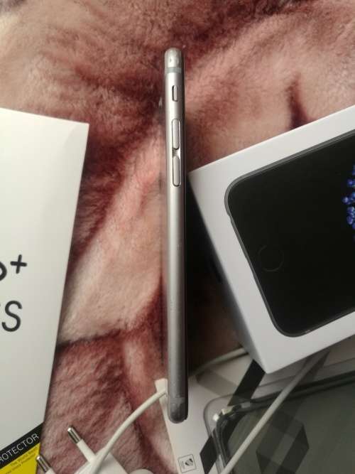 iPhone 6 64GB black for sale, open to all networks