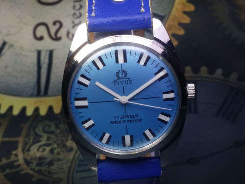 Vintage Titus 17J Hand Winding Movement Mens Analog Dial Wrist Watch