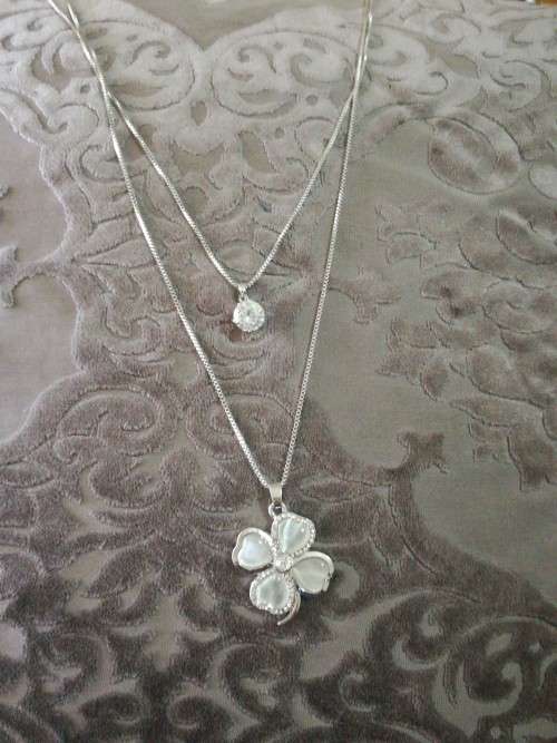 Long Sweater Chain Silver Colored Crystal Flower Fashion Necklace