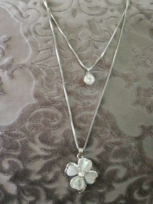 Long Sweater Chain Silver Colored Crystal Flower Fashion Necklace