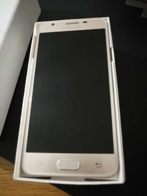 Samsung J5 Prime in good condition like new