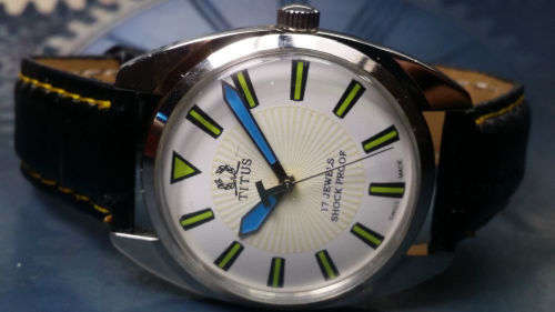 Vintage TITUS Swiss Made Mechanical Handwinding Movement Mens Wrist Watch