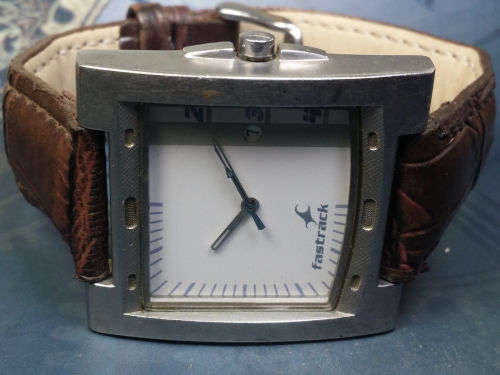 Fastrack Quartz Battery Movement Mens Analog Date Dial Wrist Watch