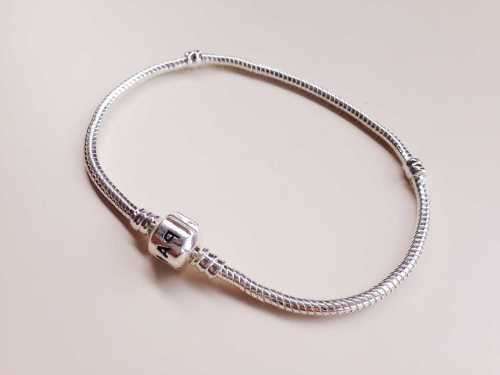 Silver Snake Chain Bracelets Bangle suit European Charm Beads 21cm