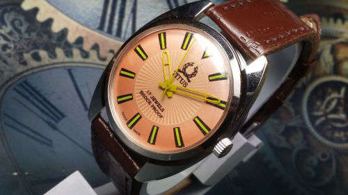 Vintage TITUS Swiss Made Hand winding Watch - NOT WORKING