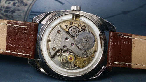 Vintage TITUS Swiss Made Hand winding Watch - NOT WORKING