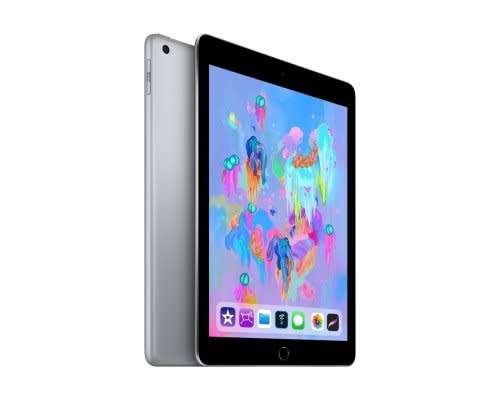 IPad 6th gen 32gb wifi version 2018 model and still very clean
