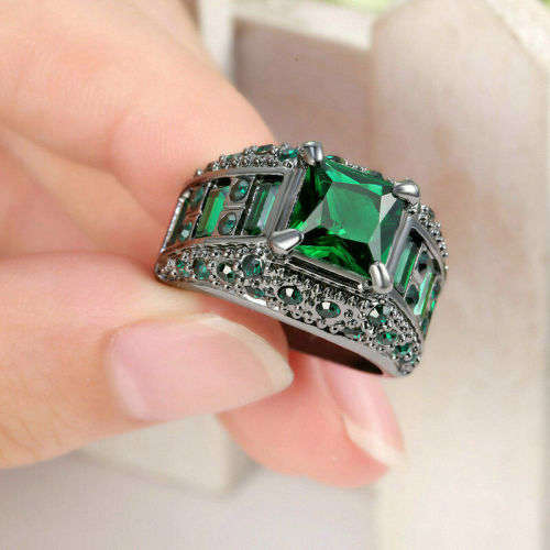 Green Emerald 10K Black Gold Filled Ring Size 7