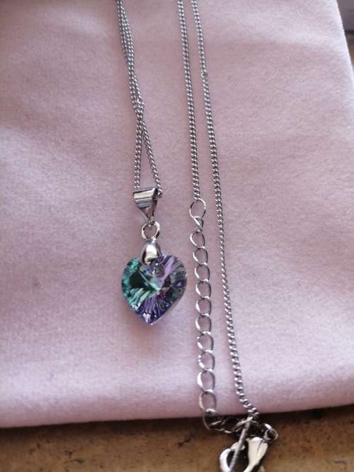 GENUINE Heart Necklaces Pendant Crystals From SWAROVSKI -  Crystal Virtual Light