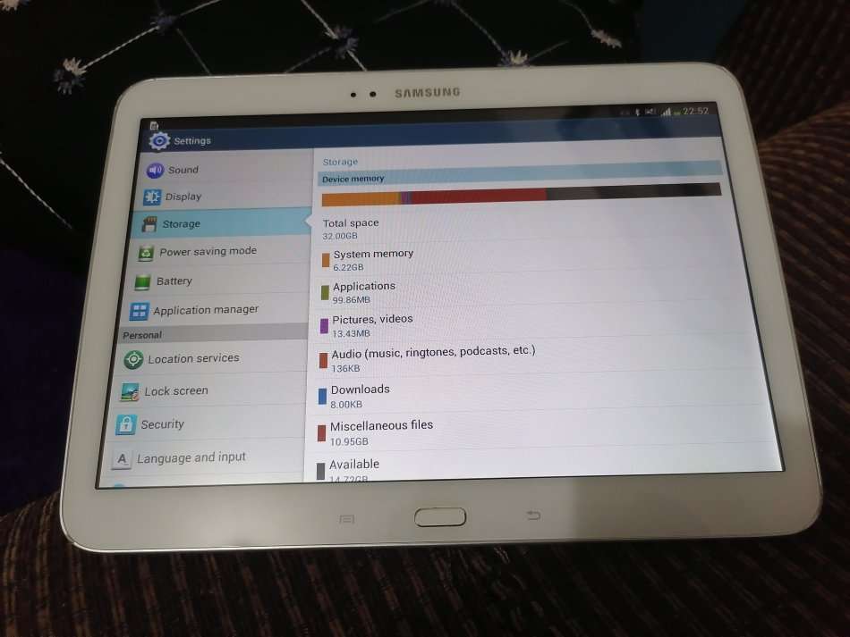 Samsung Tab 3 10.1inch very clean (GT-P5200) full phone functionality