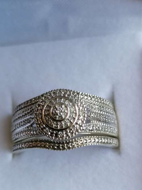 GENUINE AmericanSwiss 925 Solid Sterling Silver Cubic Zirconia Wedding Ring  - Ring Size 9