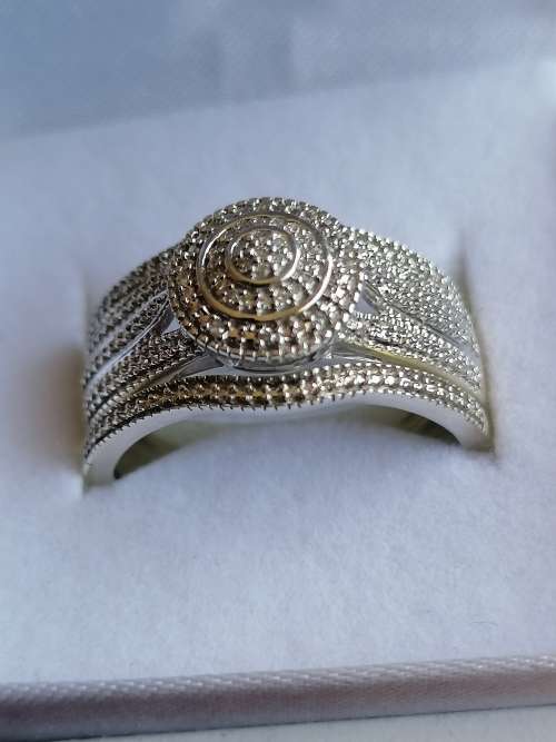 GENUINE AmericanSwiss 925 Solid Sterling Silver Cubic Zirconia Wedding Ring  - Ring Size 9