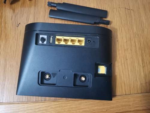 Huawei 4G Router model B315s (It take a SIM CARD)