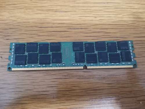 Samsung 16GB PC3L-12800R ECC Server RAM Memory - M393B2G70BH0-YK0