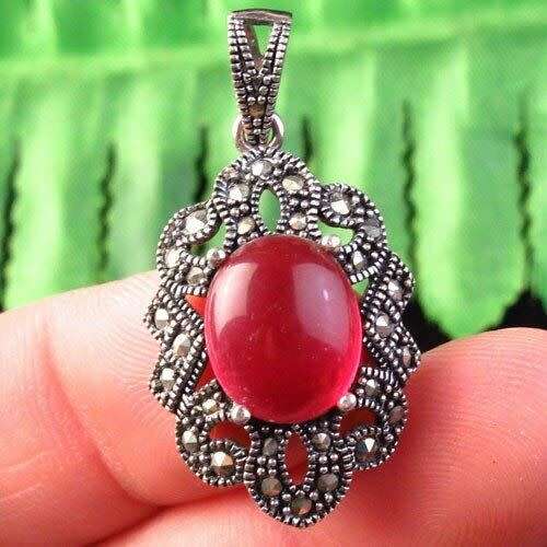 "Retail Price R650" 28x17x10mm Natural Red Crystal Oval Gemstone NECKLACE