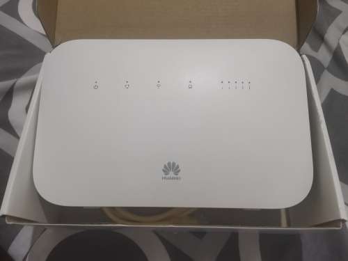 Huawei B612-233 4G Lte router (It take a SIM CARD)