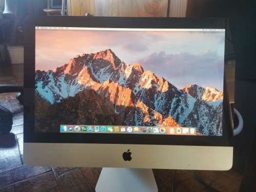 iMac mid 2011 i5 in clean condition 21.5inch