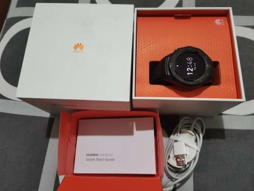 Huawei Watch 2 with LTE phone functionality, model LEO DLXX