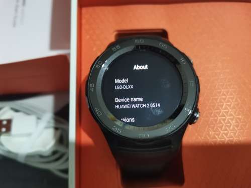 Huawei Watch 2 with LTE phone functionality, model LEO DLXX