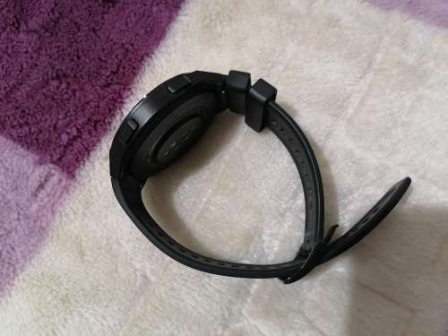 HUAWEI WATCH GT2e, model HTC-B19 with Box