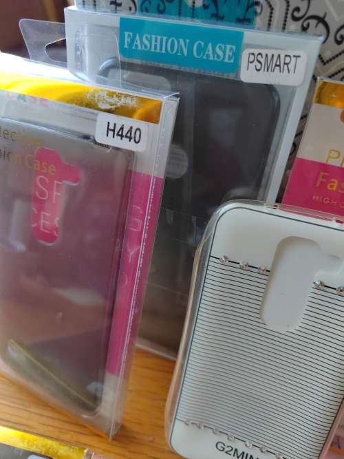 LOTS X13 PHONES COVERS -  BRAND NEW