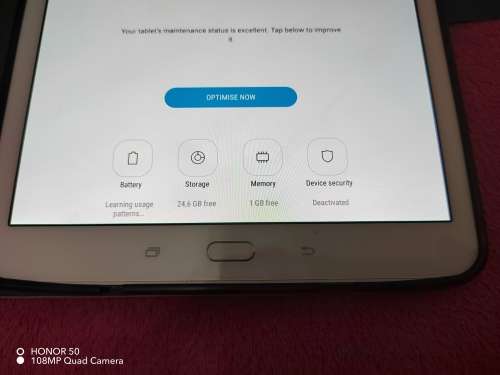 Samsung Tab S2 9.7 inch in good condition (SM-T815)