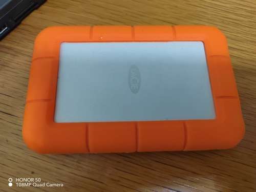 LaCie 2TB Like new Rugged