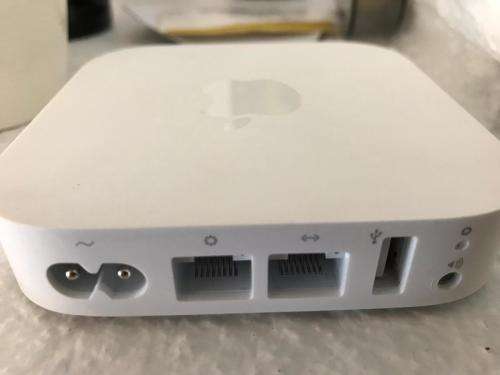 Apple AirPort Express model A1392 2nd Gen