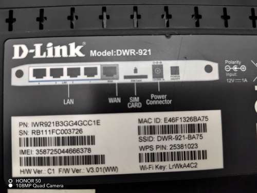 D-LINK DWR-921 (It take a sim card)
