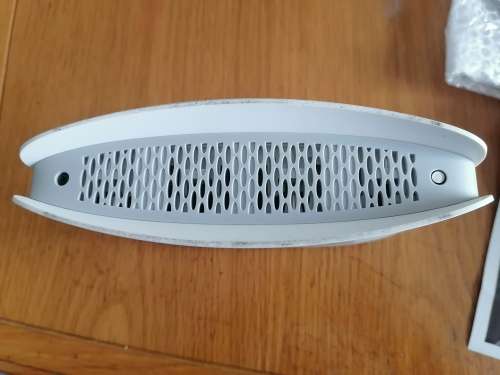 Latest Huawei 4G Router model E5186 (It take a SIM CARD)