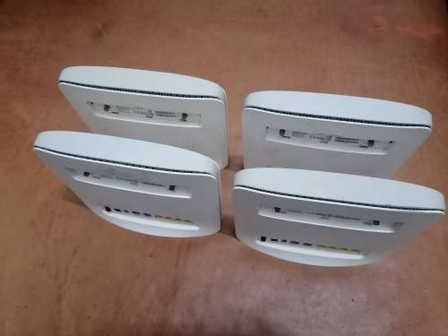 Huawei 4G Router model E5186 (It take a SIM CARD)