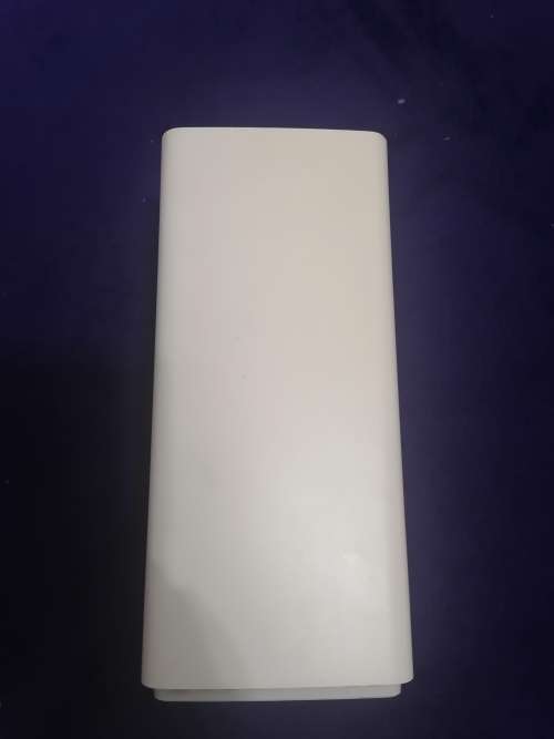 Huawei B618 4G LTE Router - Takes SIM Card 64 Devices Huawei B618 4G LTE Router - Takes SIM Card 64