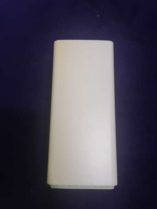 Huawei B618 4G LTE Router - Takes SIM Card 64 Devices Huawei B618 4G LTE Router - Takes SIM Card 64