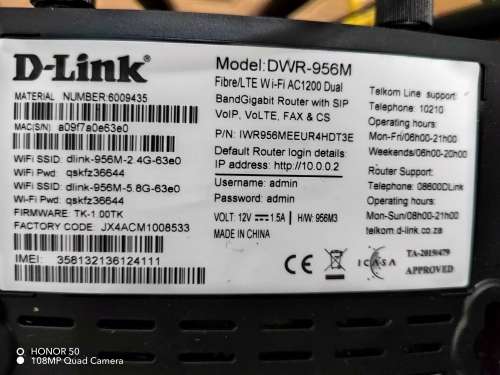 D-LINK DWR-956M 4G LTe router (It take a sim card)