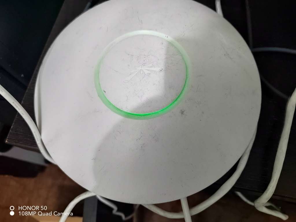 Ubiquiti UniFi Router