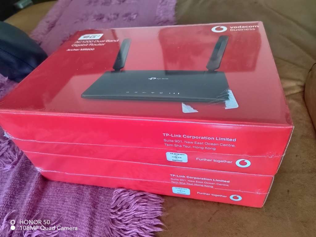 TP-LINK Archer MR600 4G+ Advance Cat6 AC1200 Wireless Dual Band (take a sim) Sealed boxes