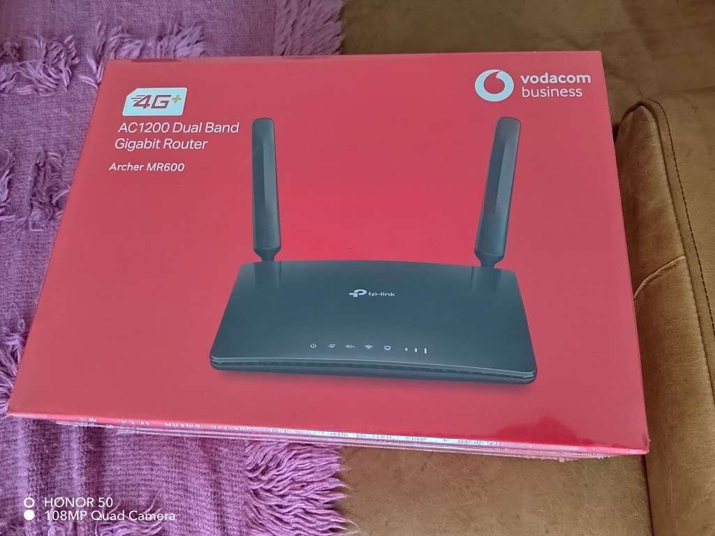 TP-LINK Archer MR600 4G+ Advance Cat6 AC1200 Wireless Dual Band (take a sim) Sealed boxes