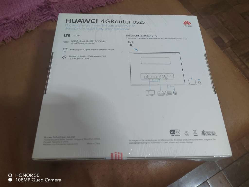 Huawei 4G/5G Router model B525s 65a (It take a SIM CARD) up to 64  SEALED