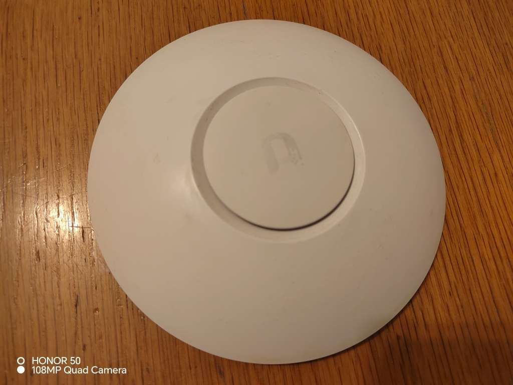 Ubiquiti UniFi Dual Band AC Lite AP - UAP-AC-LITE