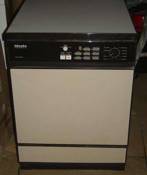 MIELE TUMBLE DRYER MODEL SENSOR ELECTRONIC T384. NOT WORKING, R1-00 AUCTION NO RESERVE!!!!!