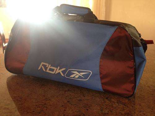 ***Reebok Tog Bag/ Gym Bag - HOT Bargain!!!***