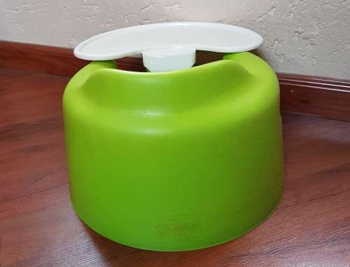 Bumbo Chair and play / Eat Tray