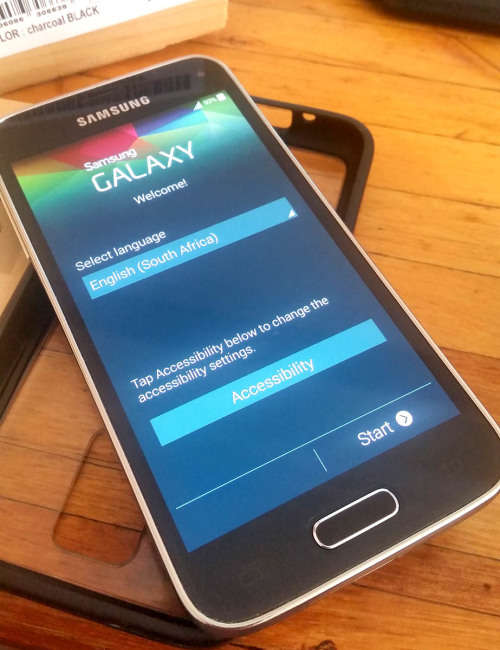 Samsung Galaxy S5 Mini - LTE  *Excellent Condition* Original Box