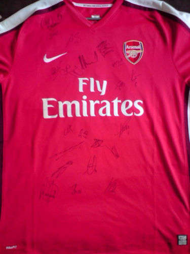 Arsenal Squad signed home Shirt with coa