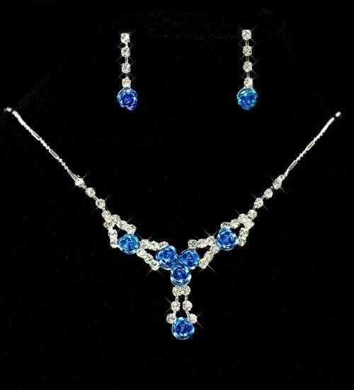 Stunning!! * Evening Prom Roses & Diamante Necklace & Earring Set*