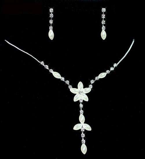 Stunning!! *Evening Prom Crystal Diamante Necklace & Earring Set*
