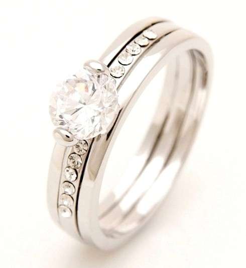 L@@K Flawless!! * 10k White Gold White Sapphire Wedding Ring Size 7.5 / P *