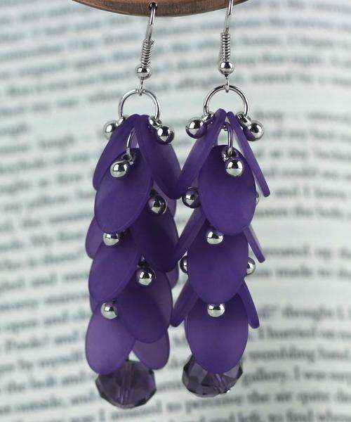 Charming Leaf Fashion Dangle Earrings