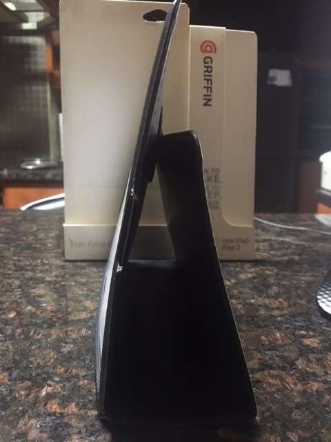 BARGAIN!!! - Griffin Elan Folio Slim Case with stand