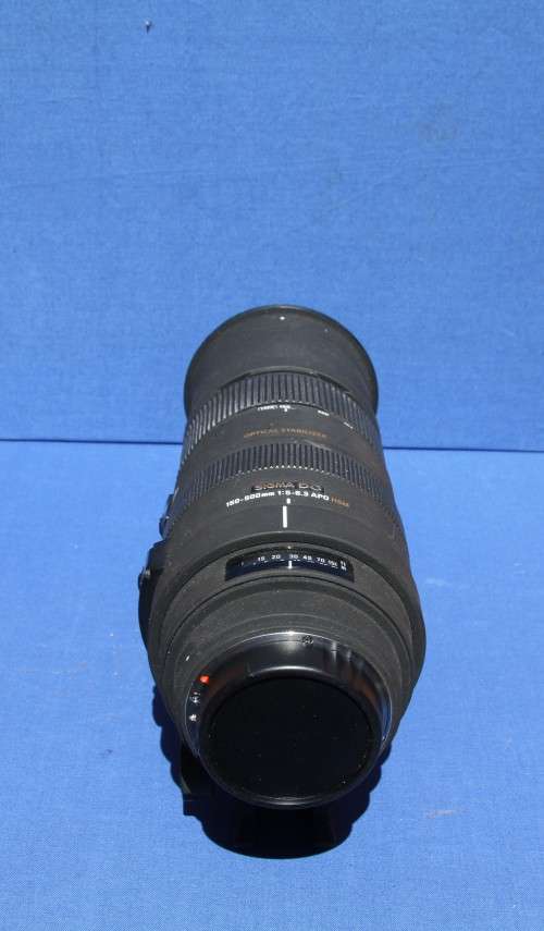 Canon EOS 50 D Camera and Sigma 150-500mm f/5-6.3 APO HSM Lens combo